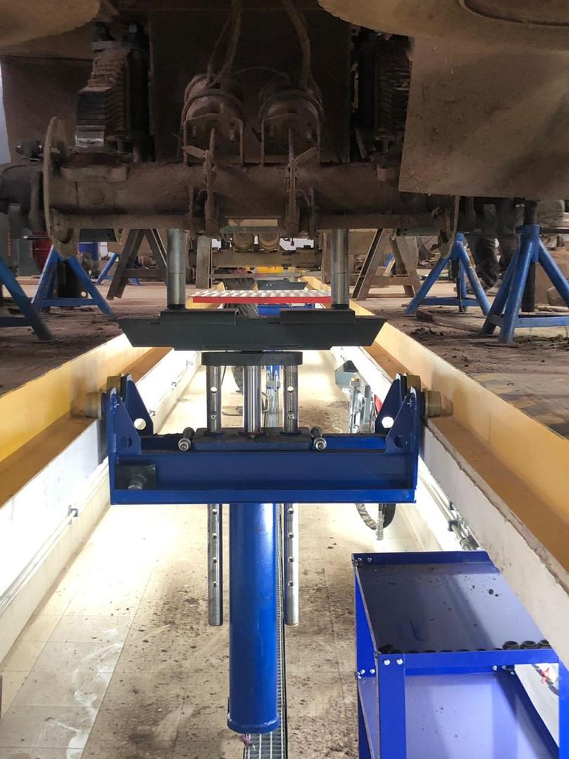 Подъемник канавный П-114Е-10